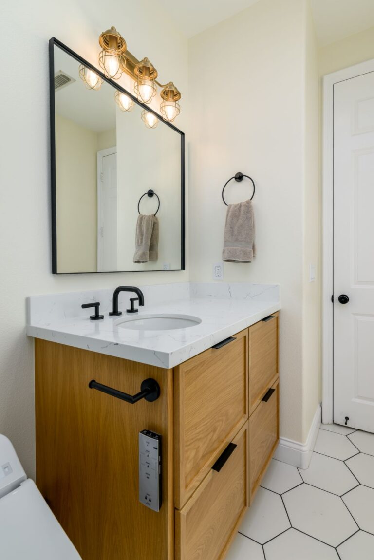 Understanding a Contractor’s Estimate: Bathroom Remodel